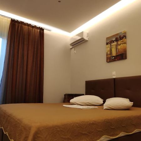 Hotel Anesi Athens Exterior photo