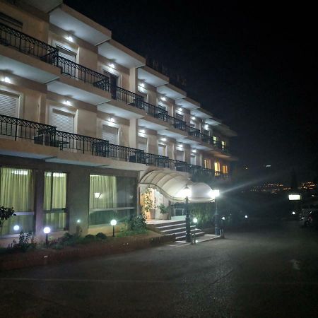 Hotel Anesi Athens Exterior photo