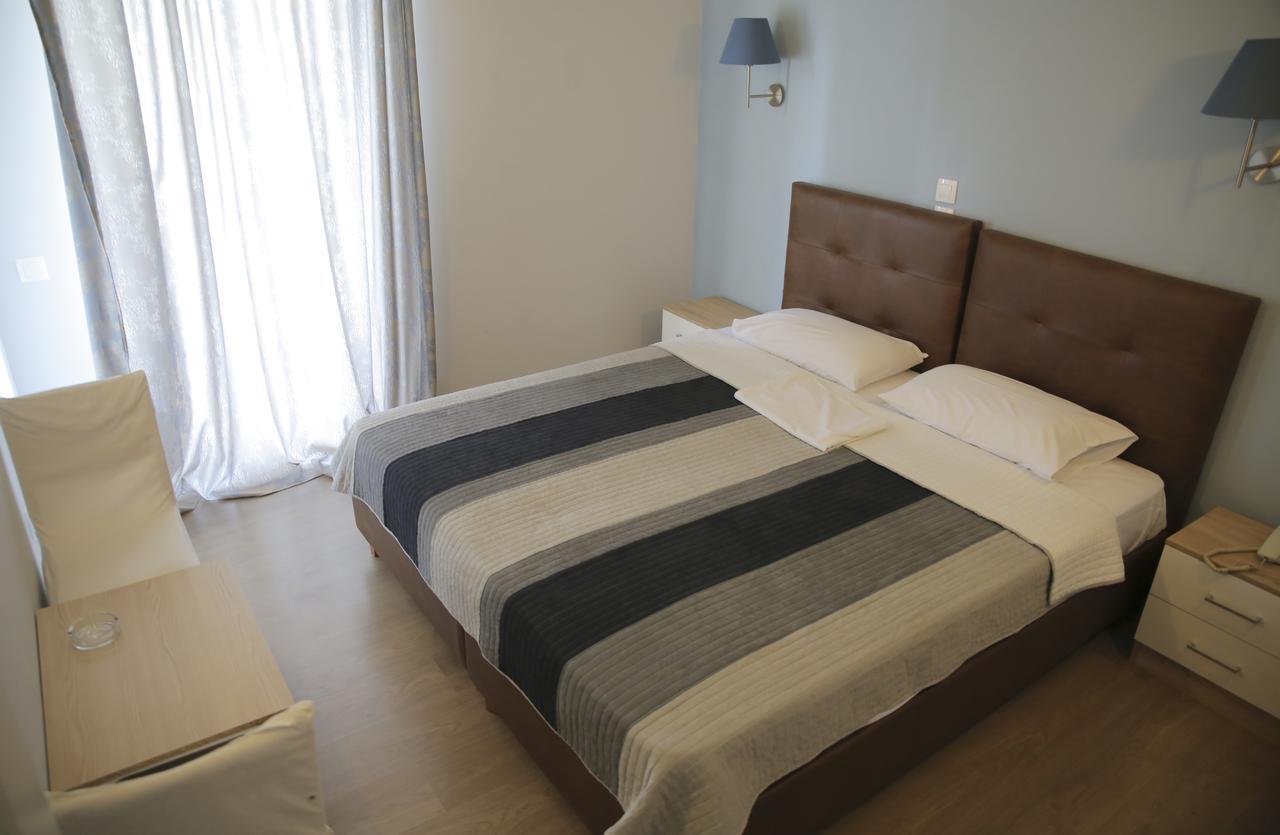 Hotel Anesi Athens Exterior photo