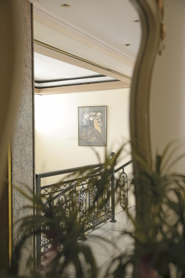 Hotel Anesi Athens Exterior photo