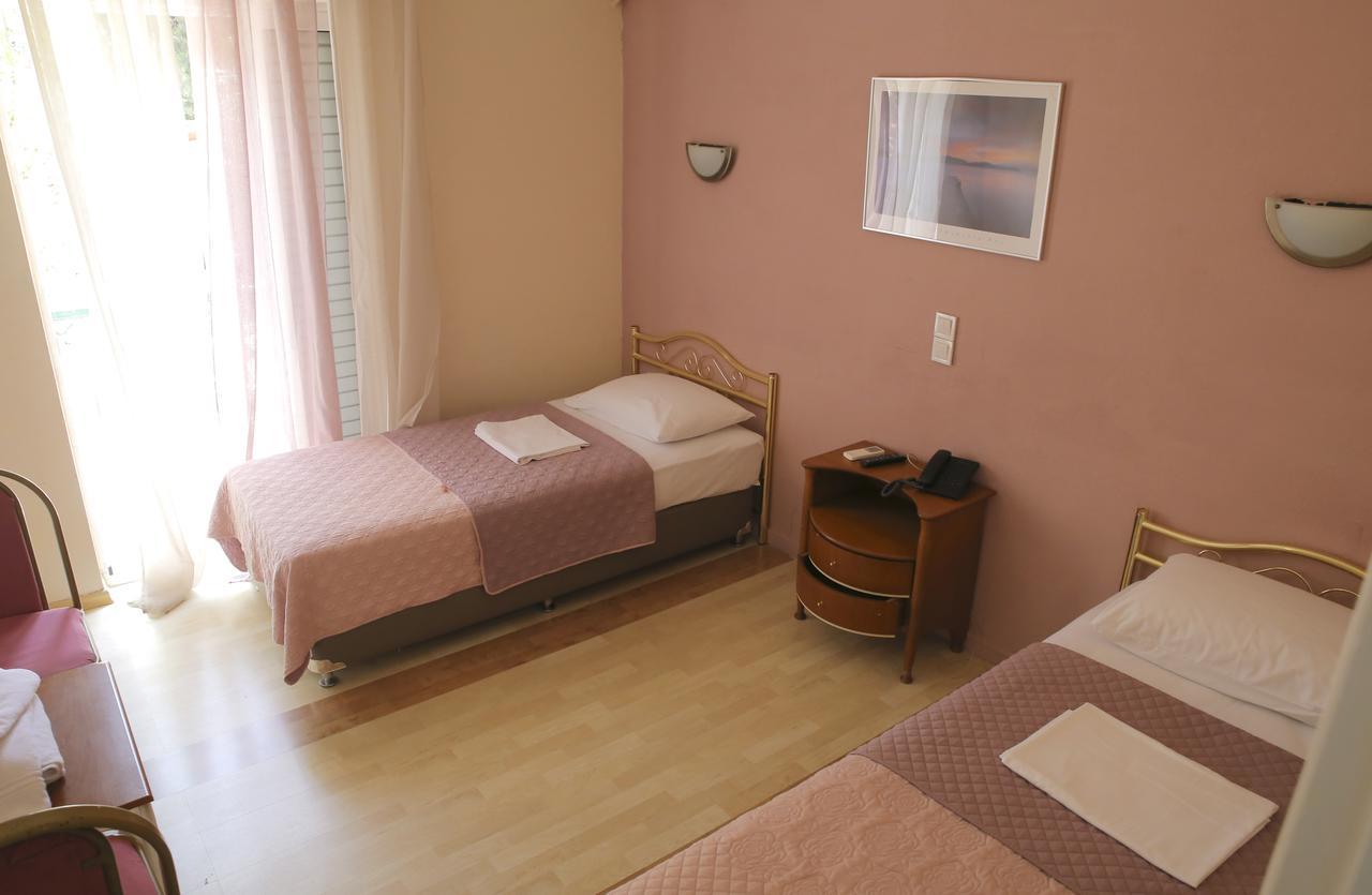 Hotel Anesi Athens Exterior photo