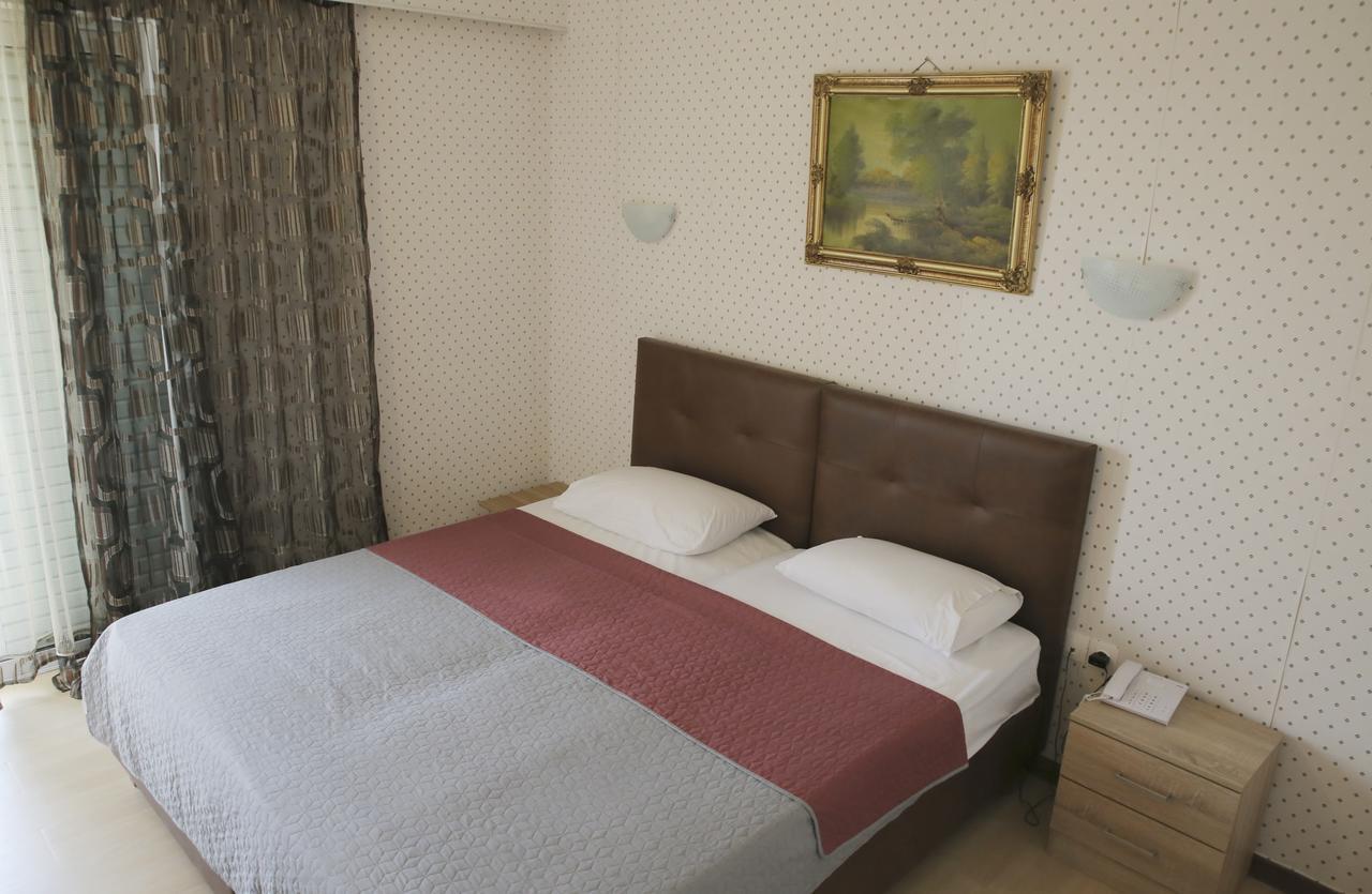 Hotel Anesi Athens Exterior photo